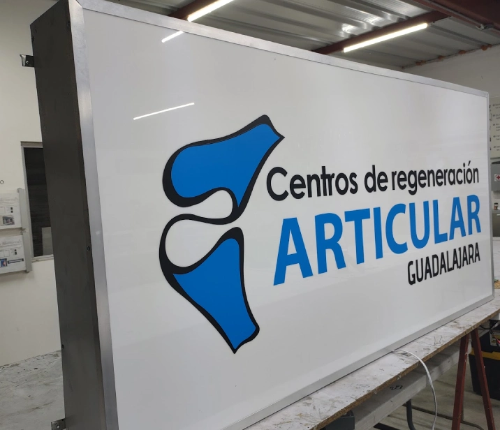 CajaLuz4